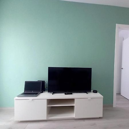 شقة Casa Malakita With Private Seaview Roof Terrace كونيل ذي لا فرونتيرا المظهر الخارجي الصورة